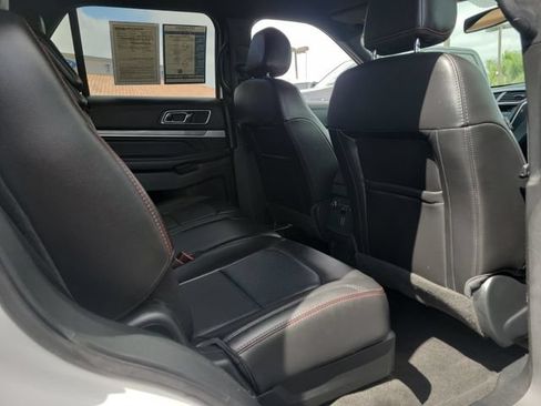 Used 2017 Ford Explorer Sport AWD/4WD image 23