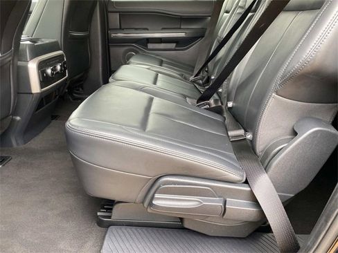 Certified 2024 Ford Expedition Max XLT image 16