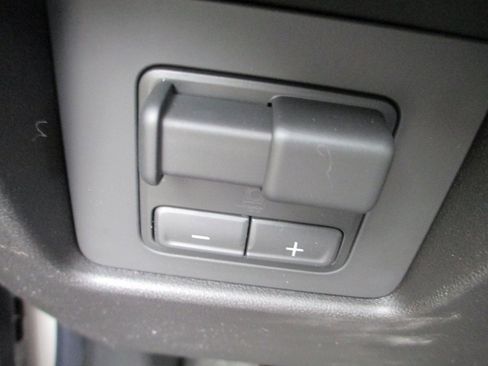 New 2026 GMC Canyon AT4X w/ AT4X AEV Edition image 17