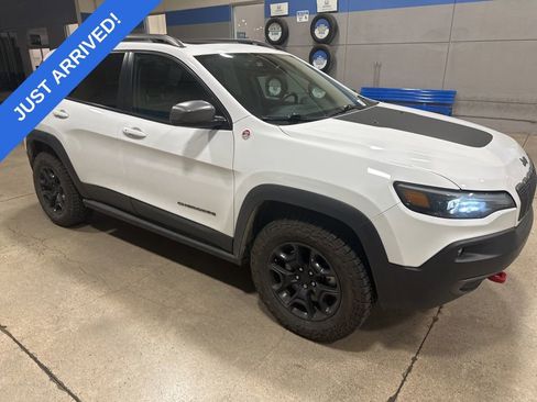 Used 2020 Jeep Cherokee Trailhawk w/ Comfort/Convenience Group image 2