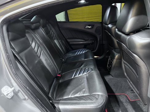 Used 2019 Dodge Charger SRT Hellcat w/ Harman/Kardon Audio Group RWD image 17