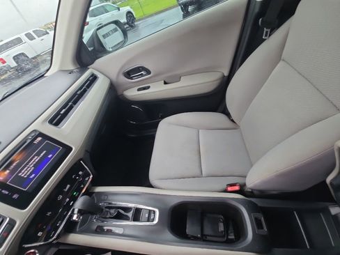 Used 2016 Honda HR-V EX image 22