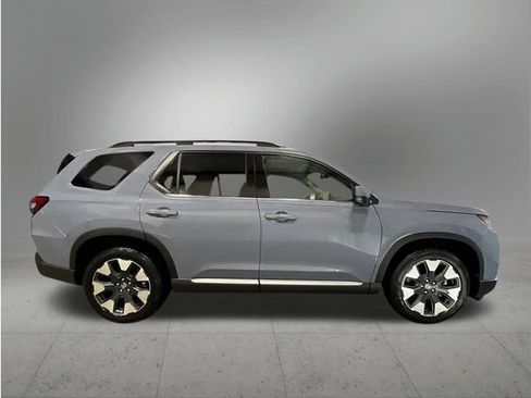 New 2026 Honda Pilot Touring image 8