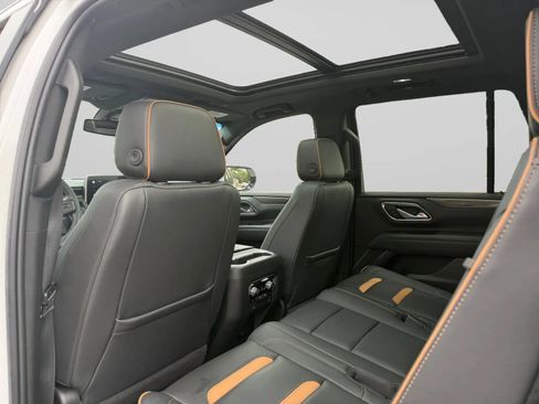 Used 2022 GMC Yukon AT4 AWD/4WD image 26