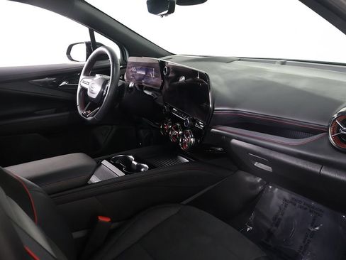 Used 2024 Chevrolet Blazer EV RS AWD/4WD image 30