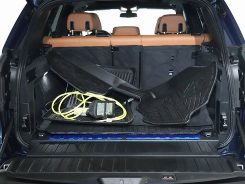 Certified 2022 BMW X5 xDrive45e w/ Executive Package image 33