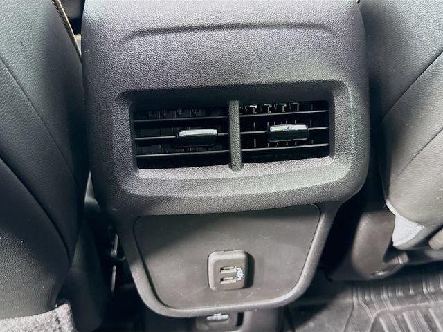 Used 2022 GMC Terrain AT4 w/ Infotainment Package II AWD/4WD image 27