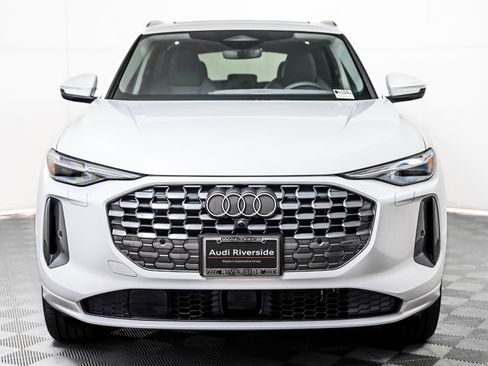 New 2025 Audi Q5 Premium Plus image 9