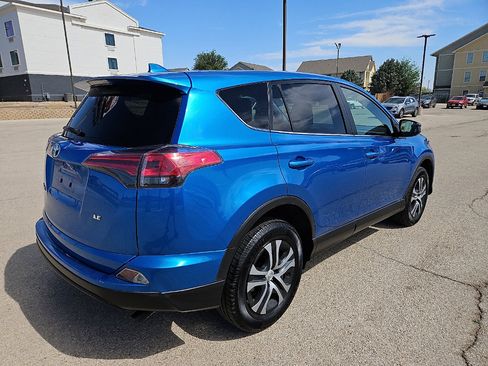 Used 2017 Toyota RAV4 LE image 5