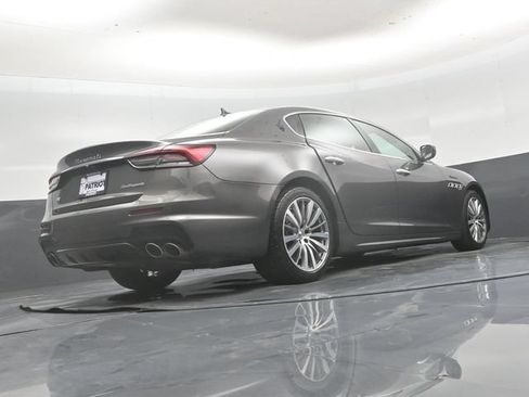 Used 2022 Maserati Quattroporte Modena Q4 AWD/4WD image 41