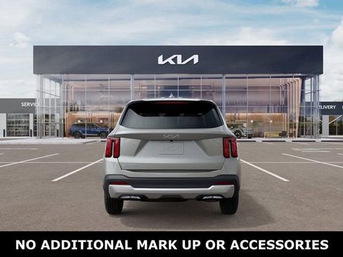 New 2026 Kia Sorento LX image 5