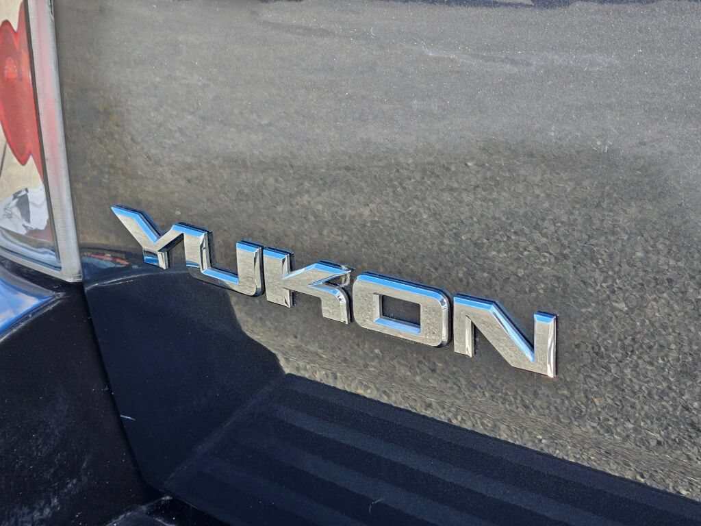 Used 2013 GMC Yukon Denali AWD/4WD image 9