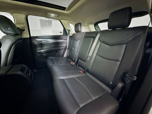 Used 2019 Cadillac XT5 Luxury image 28