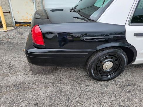 Used 2008 Ford Crown Victoria Police Interceptor RWD image 29