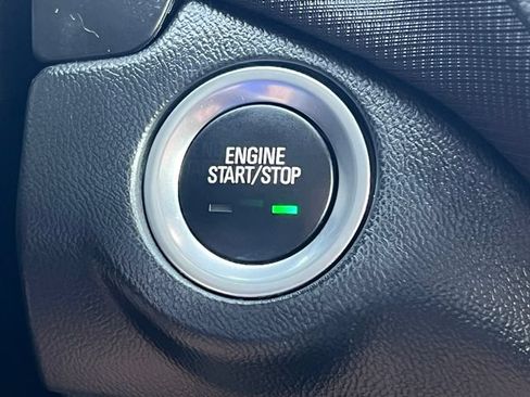 Used 2023 Chevrolet Equinox RS AWD/4WD image 31