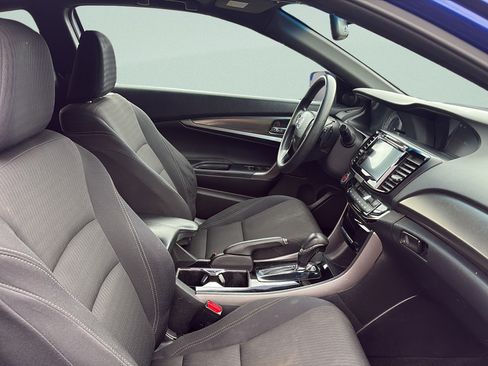 Used 2016 Honda Accord EX image 15