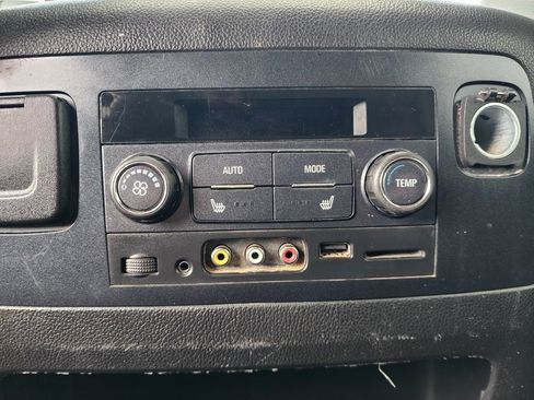 Used 2015 GMC Yukon XL SLT w/ Open Road Package image 13