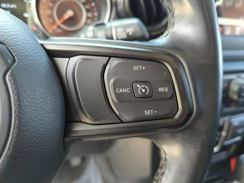 Used 2021 Jeep Wrangler Unlimited Sport AWD/4WD image 12