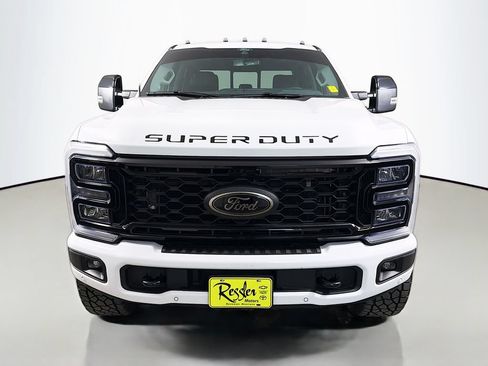 Used 2025 Ford F350 Lariat w/ Lariat Ultimate Package AWD/4WD image 2