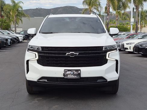 Used 2023 Chevrolet Suburban RST AWD/4WD image 3