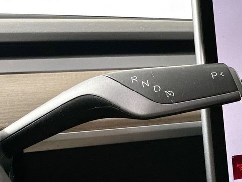 Used 2023 Tesla Model Y Performance AWD/4WD image 20