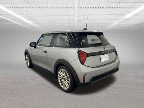 Certified 2025 MINI Cooper 2-Door Hardtop image 3