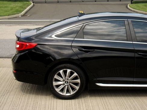 Used 2015 Hyundai Sonata Sport image 11