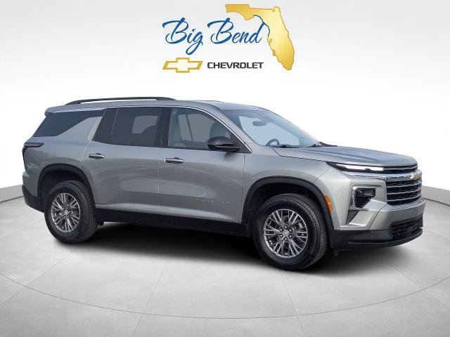 Certified 2026 Chevrolet Traverse LT w/ Driver Confidence Package FWD image 1