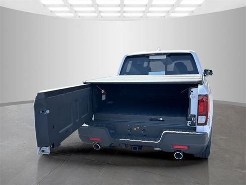 New 2025 Honda Ridgeline RTL+ image 8