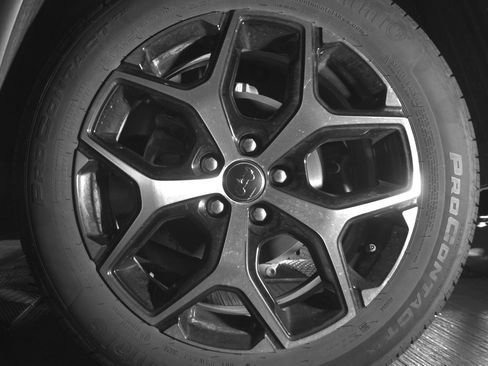 Used 2025 Jeep Compass Limited image 14