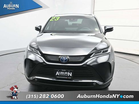 Used 2023 Toyota Venza Limited AWD/4WD image 3