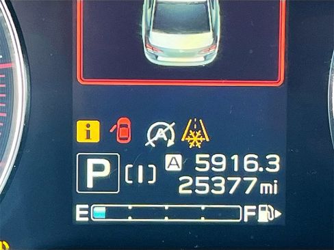 Used 2022 Subaru Crosstrek 2.5i Limited w/ Popular Package #4A image 12