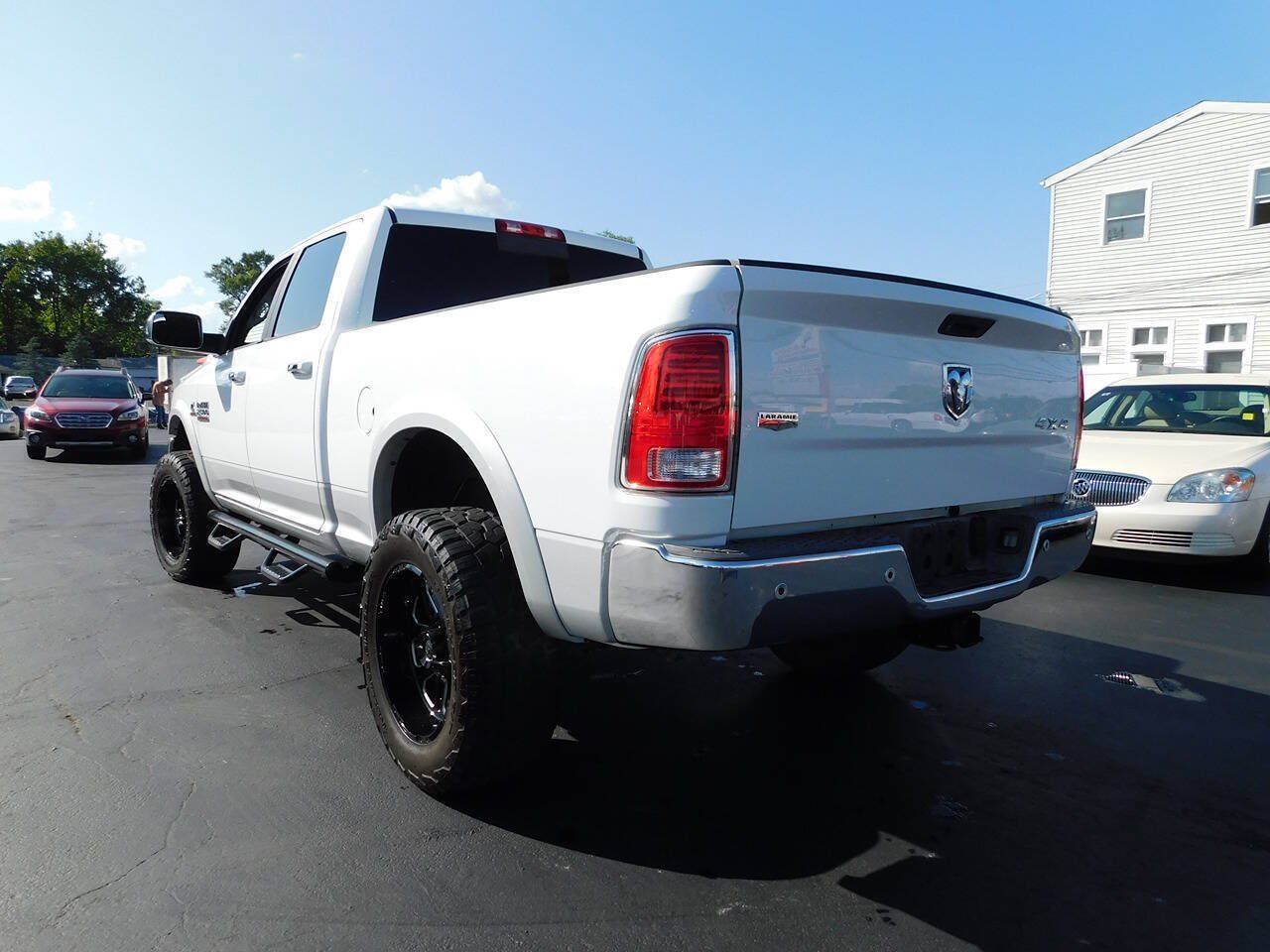 Used 2014 RAM 2500 Laramie AWD/4WD image 2