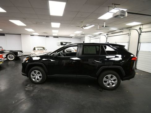 Certified 2024 Toyota RAV4 LE image 4