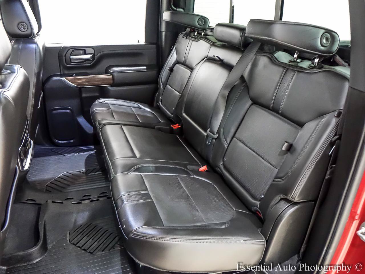 Used 2020 Chevrolet Silverado 2500 High Country w/ Z71 Off-Road Package AWD/4WD image 17