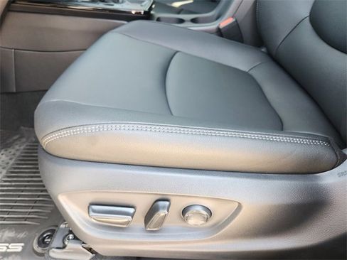 New 2026 Toyota Corolla Cross XLE image 16