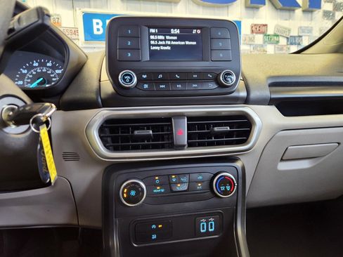 Used 2022 Ford EcoSport S image 11