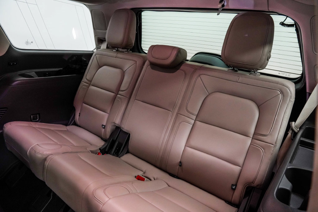 Used 2022 Lincoln Navigator Reserve AWD/4WD image 20