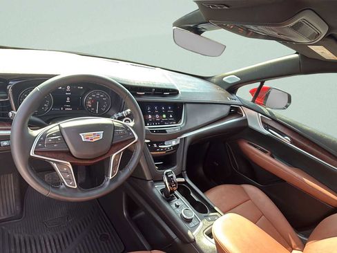 Used 2025 Cadillac XT5 Premium Luxury w/ Technology Package image 29