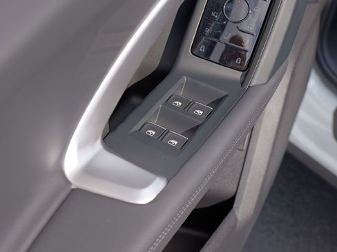 New 2025 Audi Q5 Premium Plus image 25