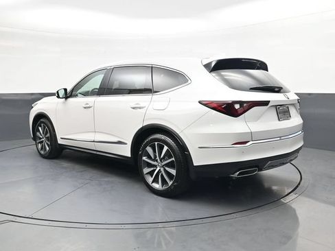 Used 2025 Acura MDX FWD w/ Technology Package image 6