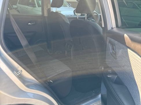 Used 2023 Nissan Rogue SV FWD image 19