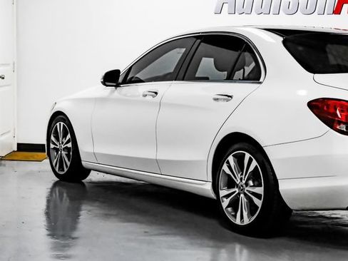 Used 2018 Mercedes-Benz C 300 Sedan w/ Multimedia Package image 17