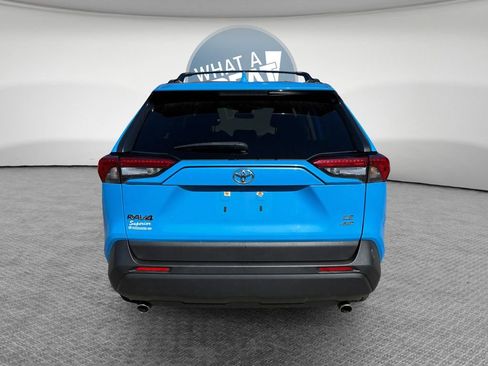 Used 2019 Toyota RAV4 LE w/ All Weather Liner Package image 5