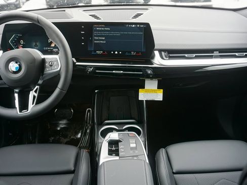 New 2026 BMW X2 xDrive28i w/ Technology Package image 13
