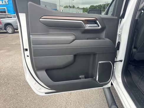 New 2026 Chevrolet Silverado 1500 RST w/ Safety Package AWD/4WD image 14