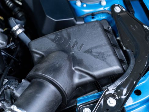 Used 2017 BMW M2 RWD image 32