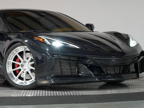 Used 2024 Chevrolet Corvette Z06 image 4