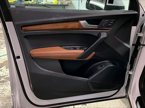 Used 2022 Audi Q5 2.0T Premium Plus image 21