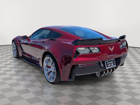 Used 2016 Chevrolet Corvette Z06 w/ 3LZ Preferred Equipment Group RWD image 3
